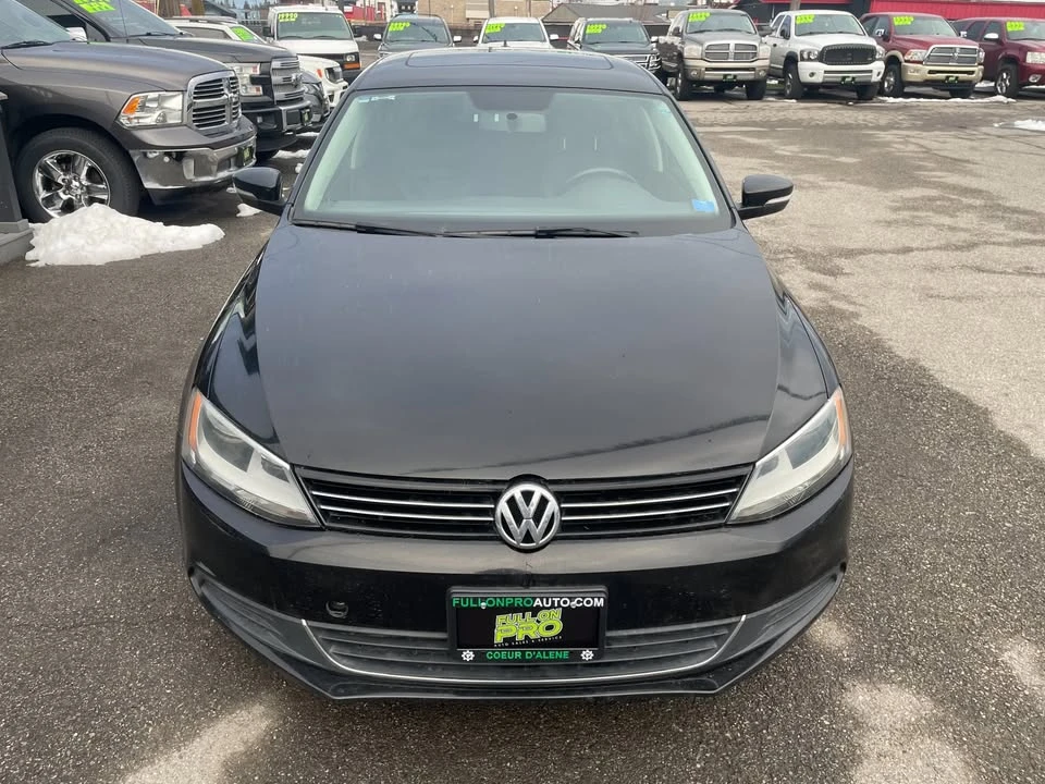 2014 Volkswagen Jetta - Image 2 of 13