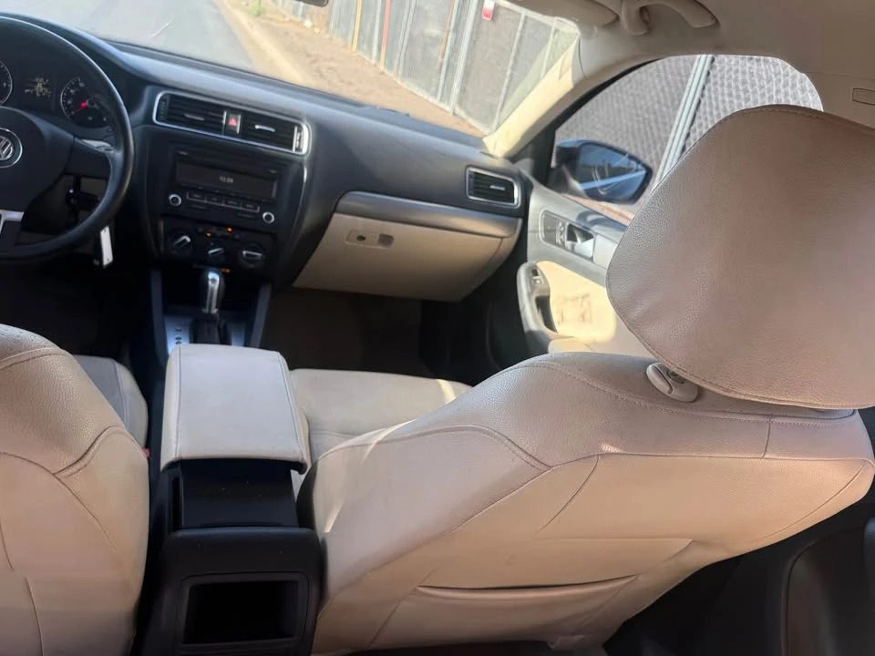 2014 Volkswagen Jetta - Image 5 of 6
