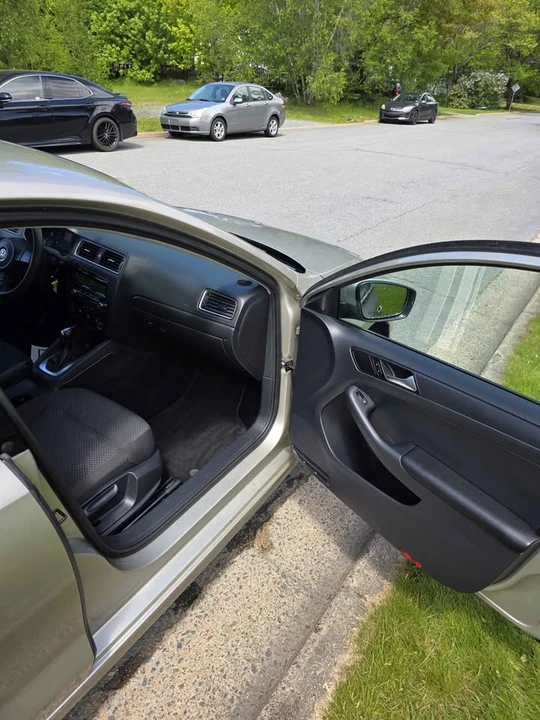 2014 Volkswagen Jetta - Image 7 of 10