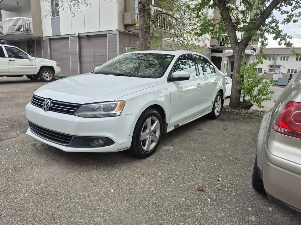 2014 Volkswagen Jetta - Image 4 of 13