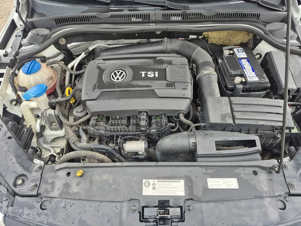 2014 Volkswagen Jetta - Image 9 of 13