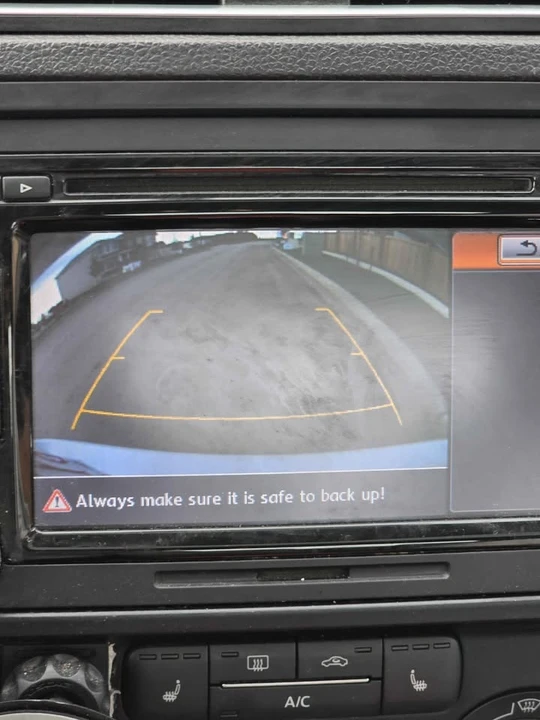 2014 Volkswagen Jetta - Image 9 of 15