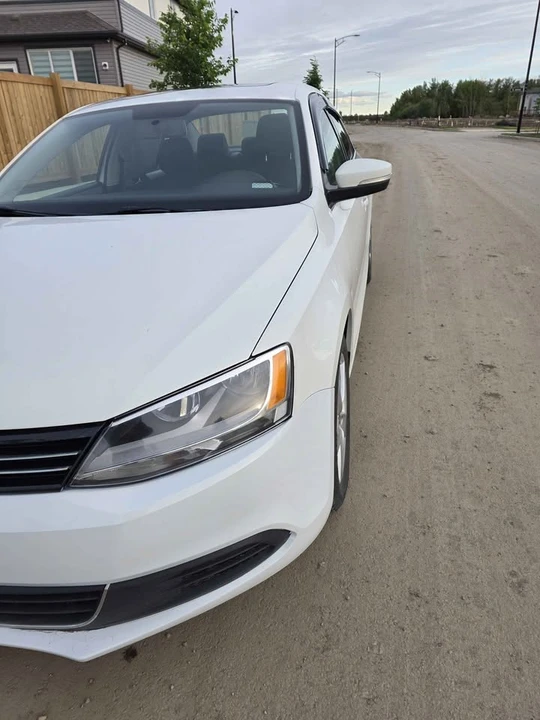 2014 Volkswagen Jetta - Image 3 of 15