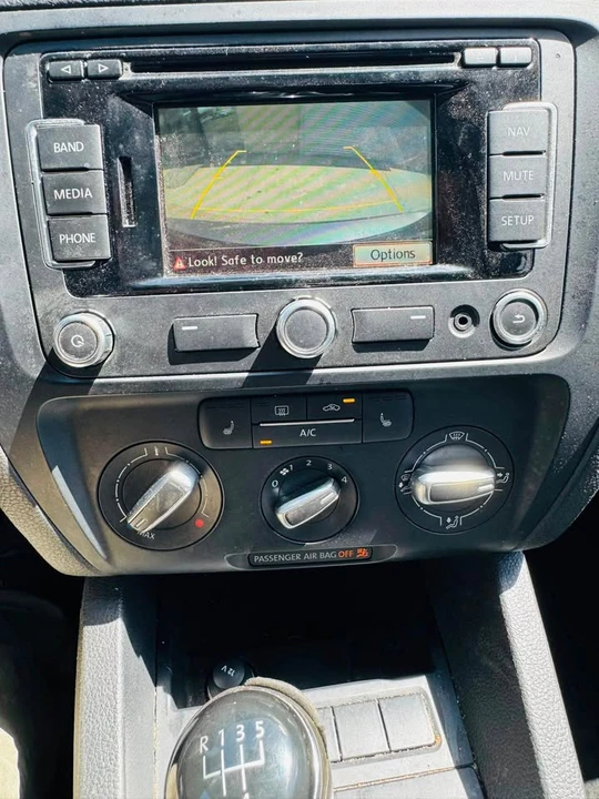 2014 Volkswagen Jetta - Image 11 of 13