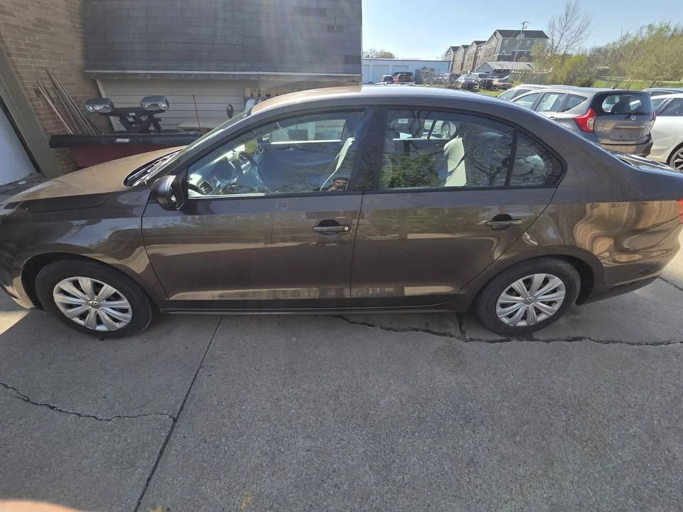 2014 Volkswagen A6 Jetta - Image 3 of 11