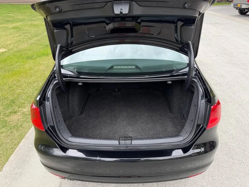 2014 Volkswagen A6 Jetta - Image 11 of 15