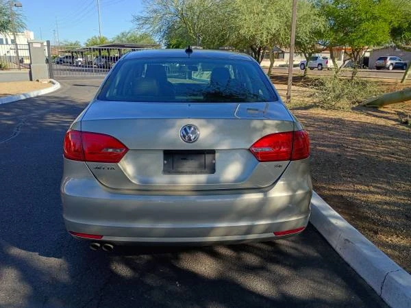 2014 Volkswagen A6 Jetta - Image 4 of 11
