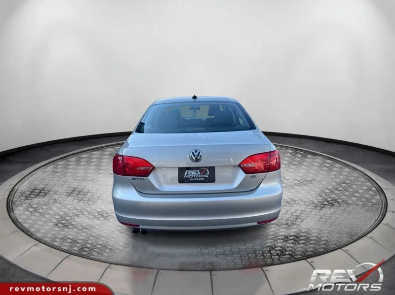 2014 Volkswagen A6 Jetta - Image 4 of 12