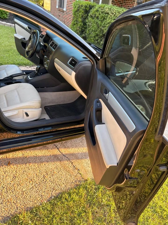 2014 Volkswagen A6 Jetta - Image 12 of 20