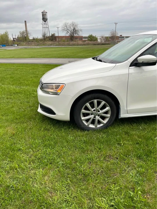 2014 Volkswagen A6 Jetta - Image 2 of 14