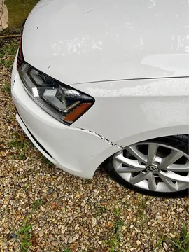 2014 Volkswagen Jetta 1.8T SE Sedan 4D