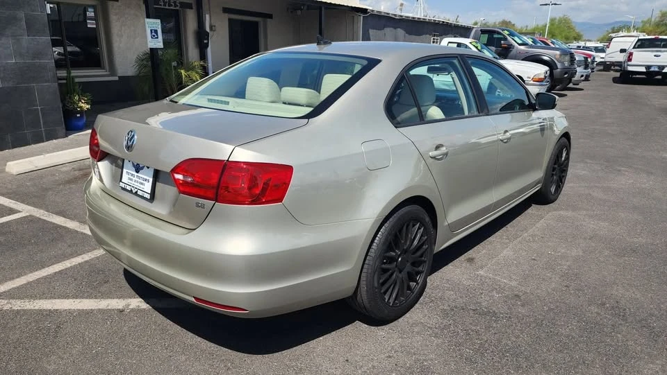 2014 Volkswagen A6 Jetta - Image 4 of 20