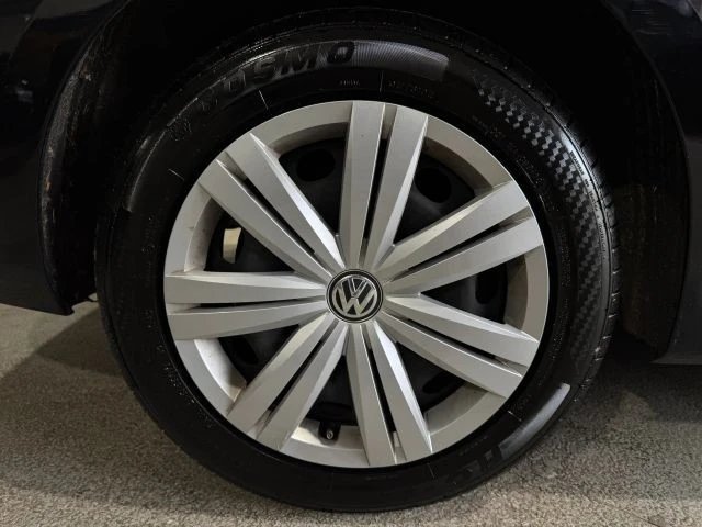 2014 Volkswagen A6 Jetta - Image 9 of 21