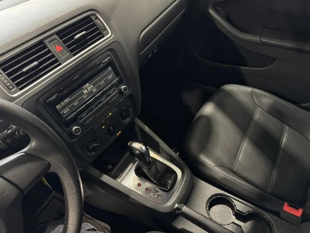 2014 Volkswagen A6 Jetta - Image 17 of 21