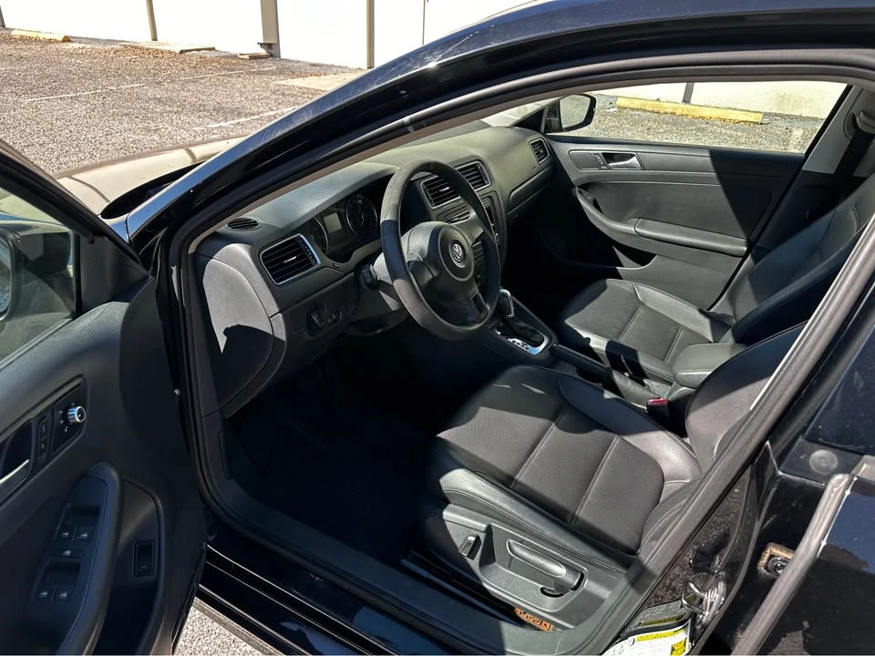 2014 Volkswagen A6 Jetta - Image 5 of 8