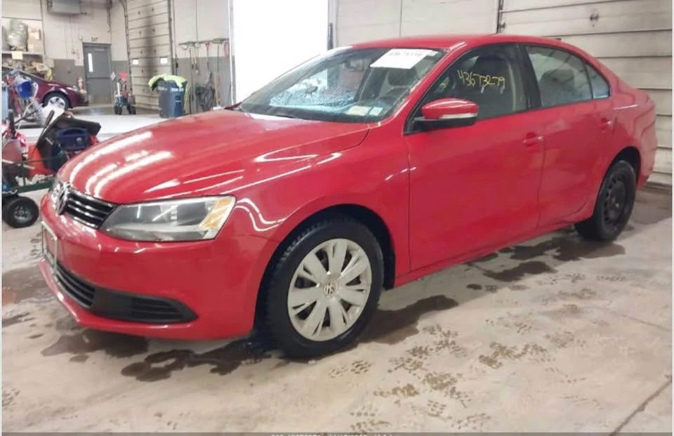2014 Volkswagen A6 Jetta - Image 2 of 8