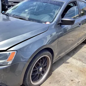 2014 Volkswagen Jetta 2.0L Base Sedan 4D