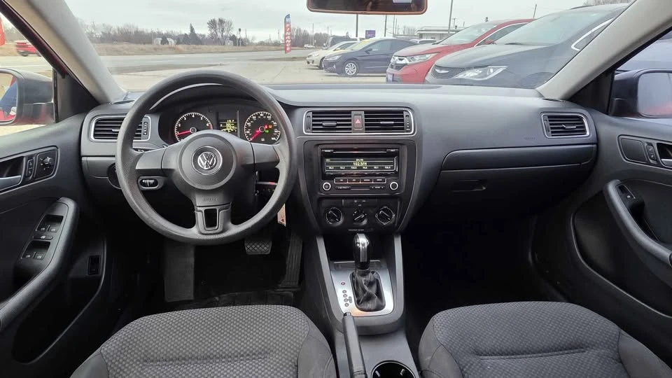 2014 Volkswagen A6 Jetta - Image 13 of 20
