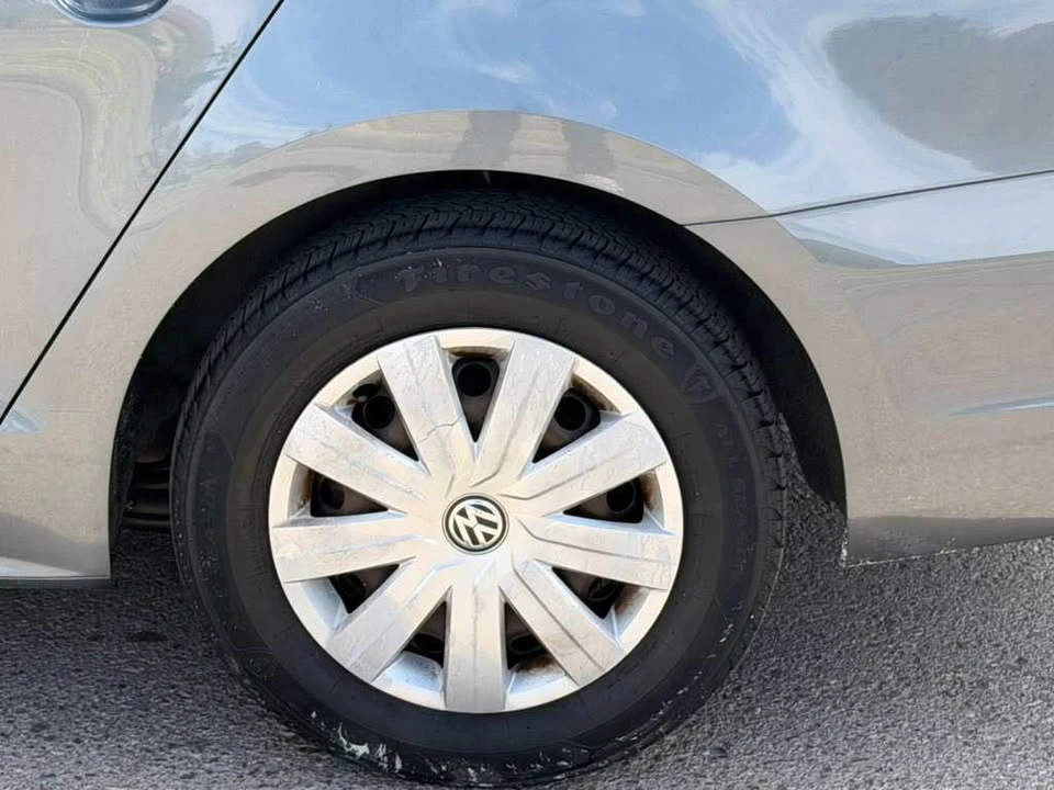 2014 Volkswagen A6 Jetta - Image 18 of 20