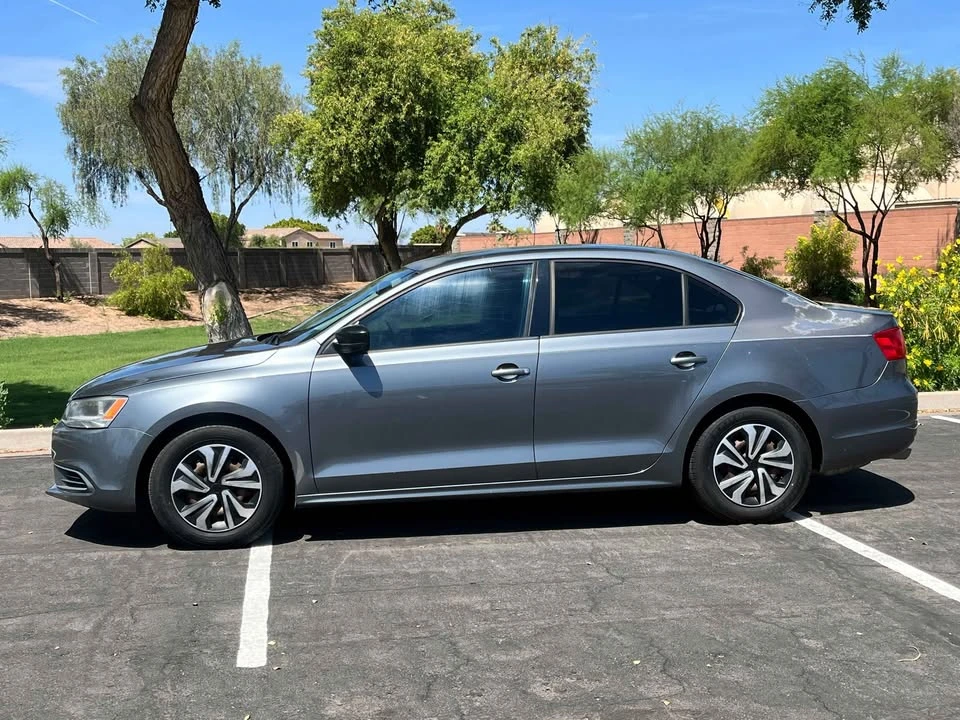 2014 Volkswagen A6 Jetta - Image 4 of 6