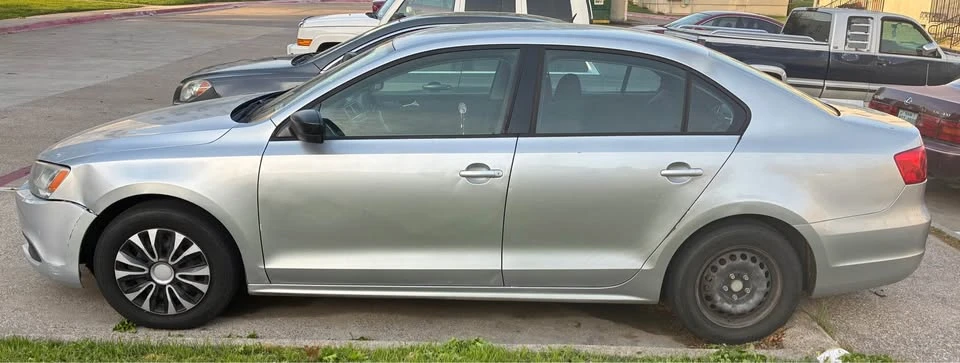 2014 Volkswagen A6 Jetta - Image 5 of 19