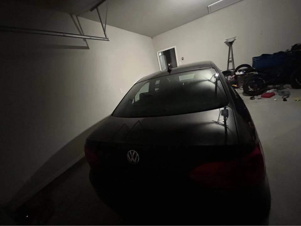 2014 Volkswagen A6 Jetta - Image 2 of 9