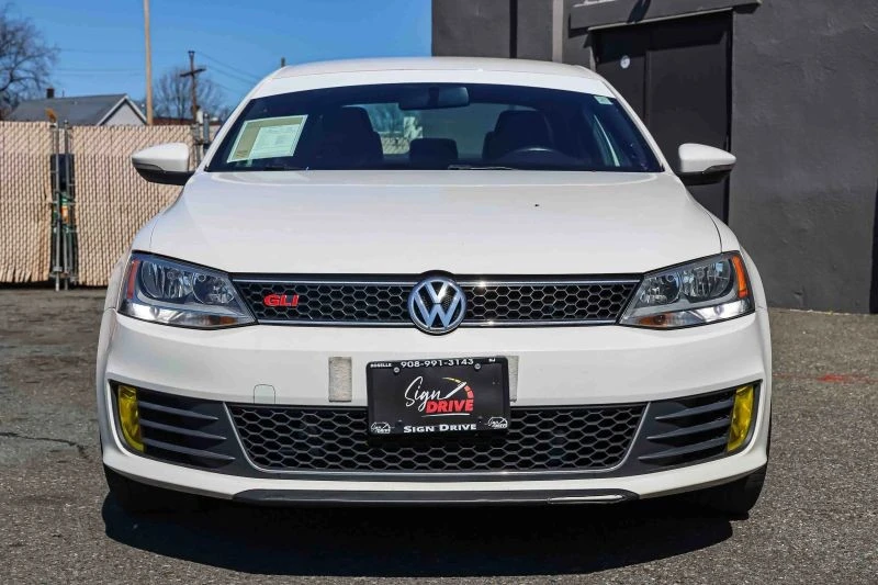2014 Volkswagen A6 Jetta - Image 2 of 12