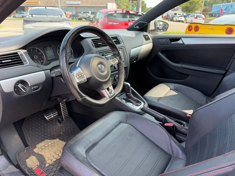 2014 Volkswagen A6 Jetta - Image 12 of 20