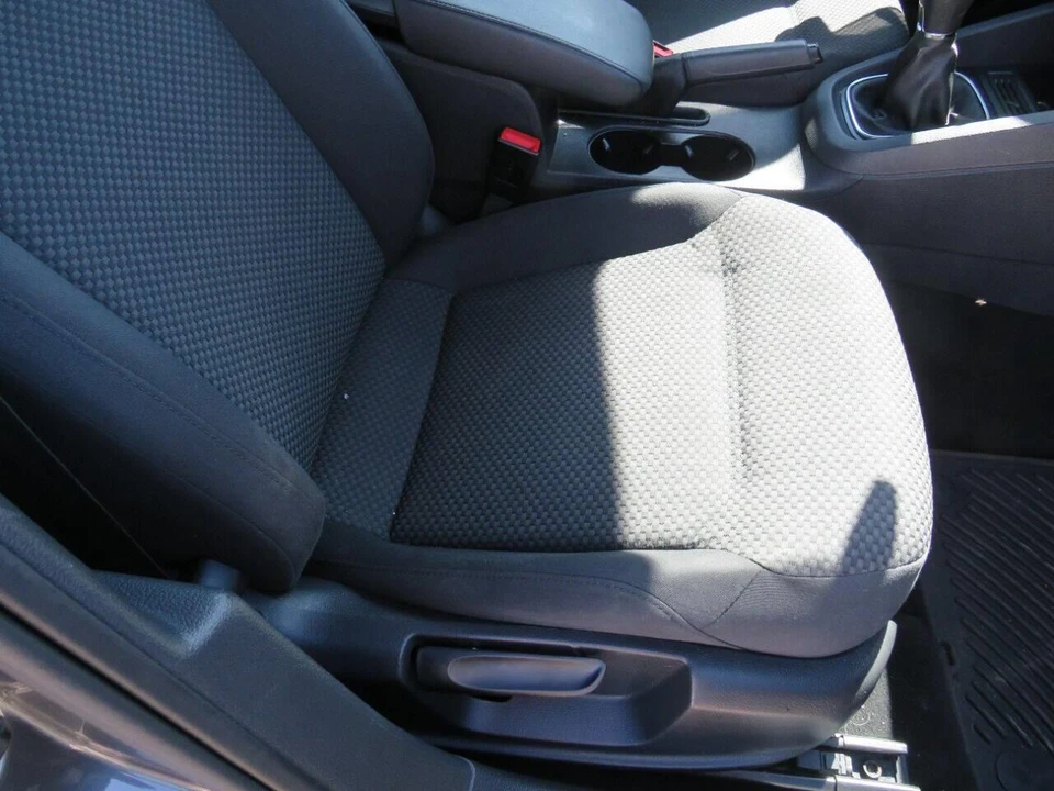 2014 Volkswagen A6 Jetta - Image 9 of 27