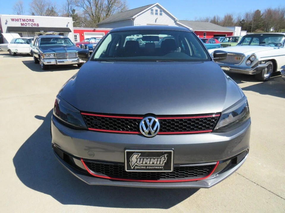 2014 Volkswagen A6 Jetta - Image 2 of 27