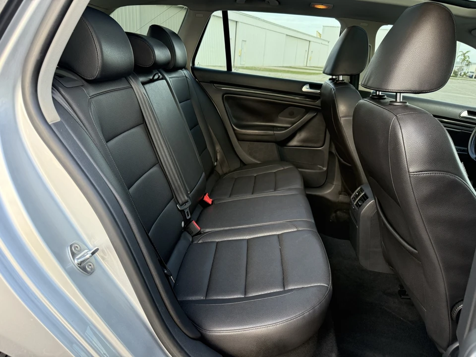 2014 Volkswagen A6 Jetta - Image 19 of 21