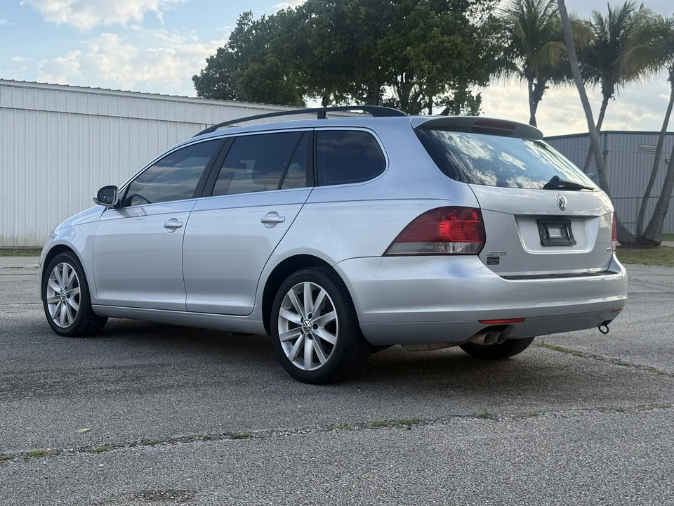2014 Volkswagen A6 Jetta - Image 8 of 21