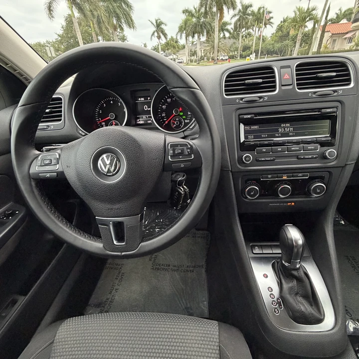 2014 Volkswagen A6 Jetta - Image 27 of 31