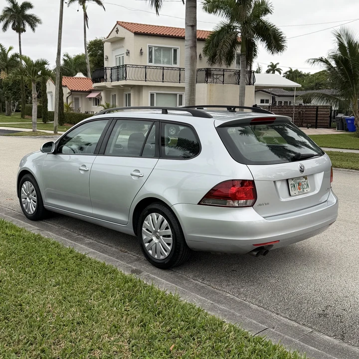 2014 Volkswagen A6 Jetta - Image 8 of 12