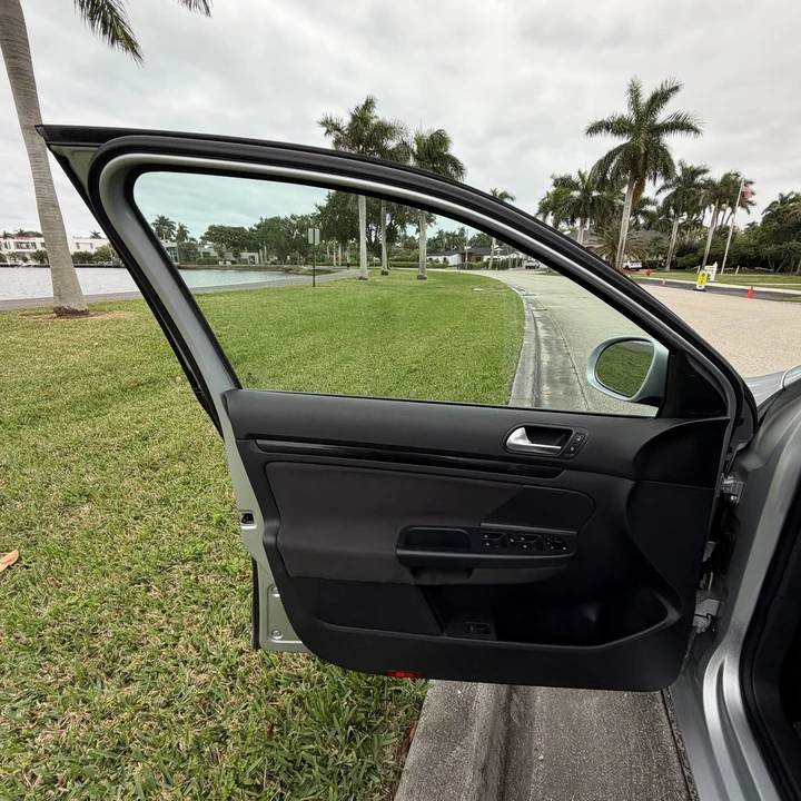 2014 Volkswagen A6 Jetta - Image 15 of 31