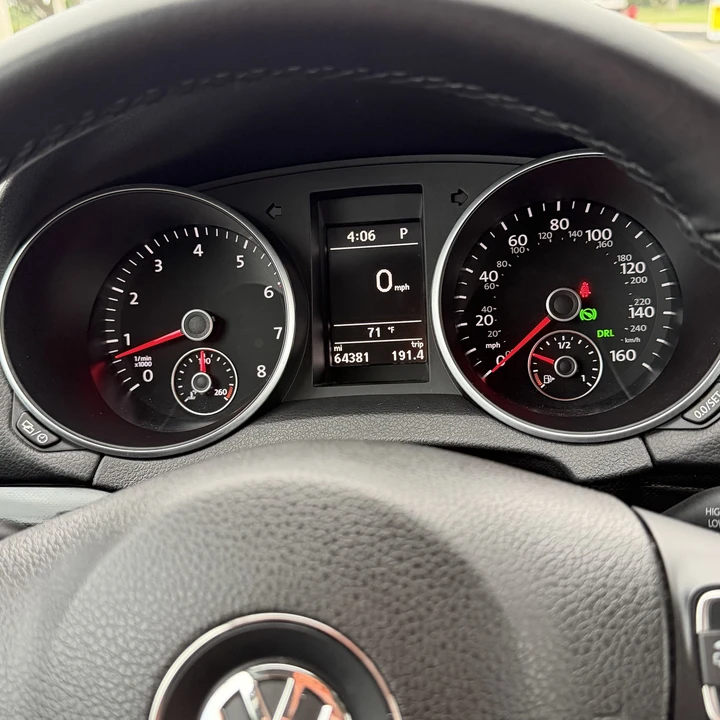 2014 Volkswagen A6 Jetta - Image 29 of 31