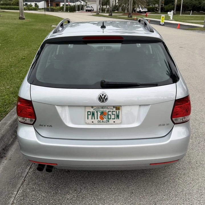 2014 Volkswagen A6 Jetta - Image 10 of 12