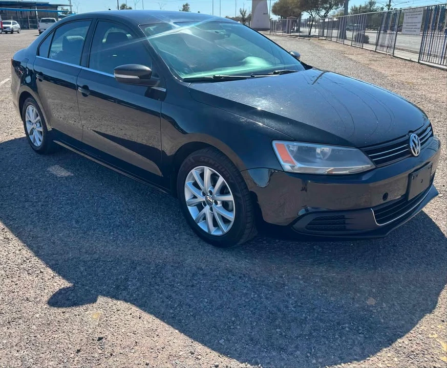 2014 Volkswagen A6 Jetta - Image 5 of 15