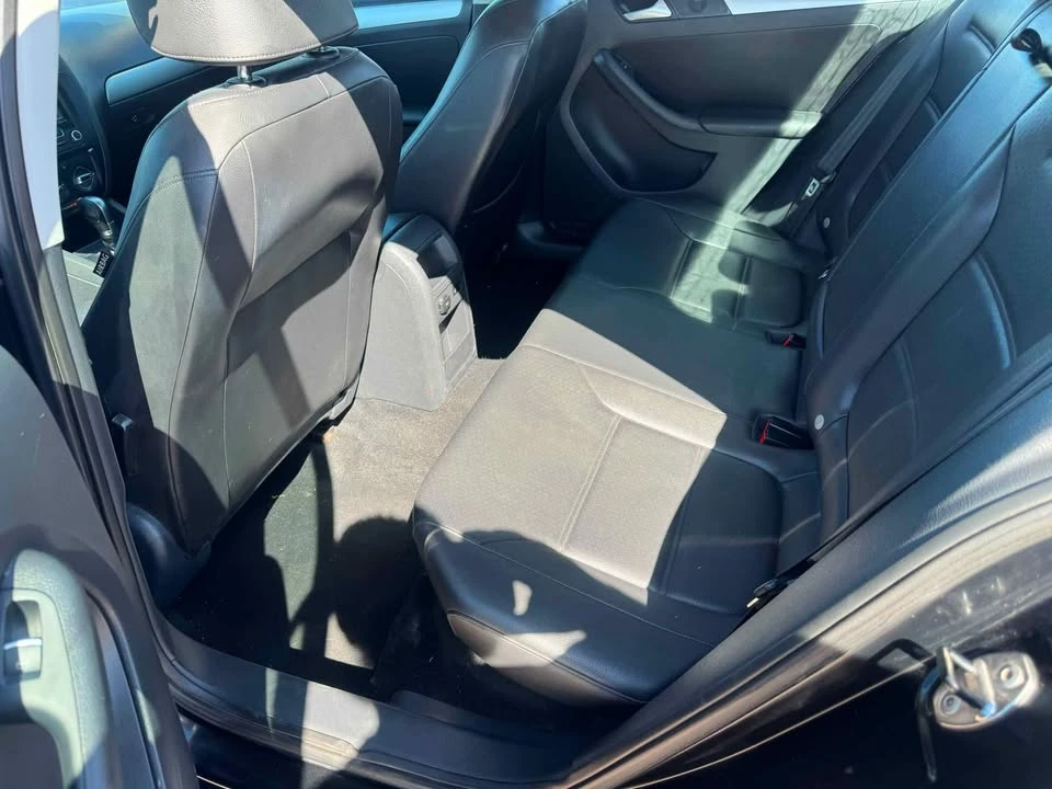 2014 Volkswagen A6 Jetta - Image 8 of 15