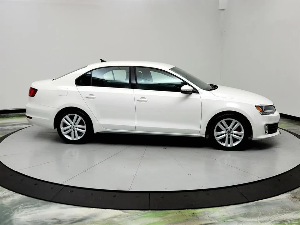 2014 Volkswagen A6 Jetta - Image 4 of 21