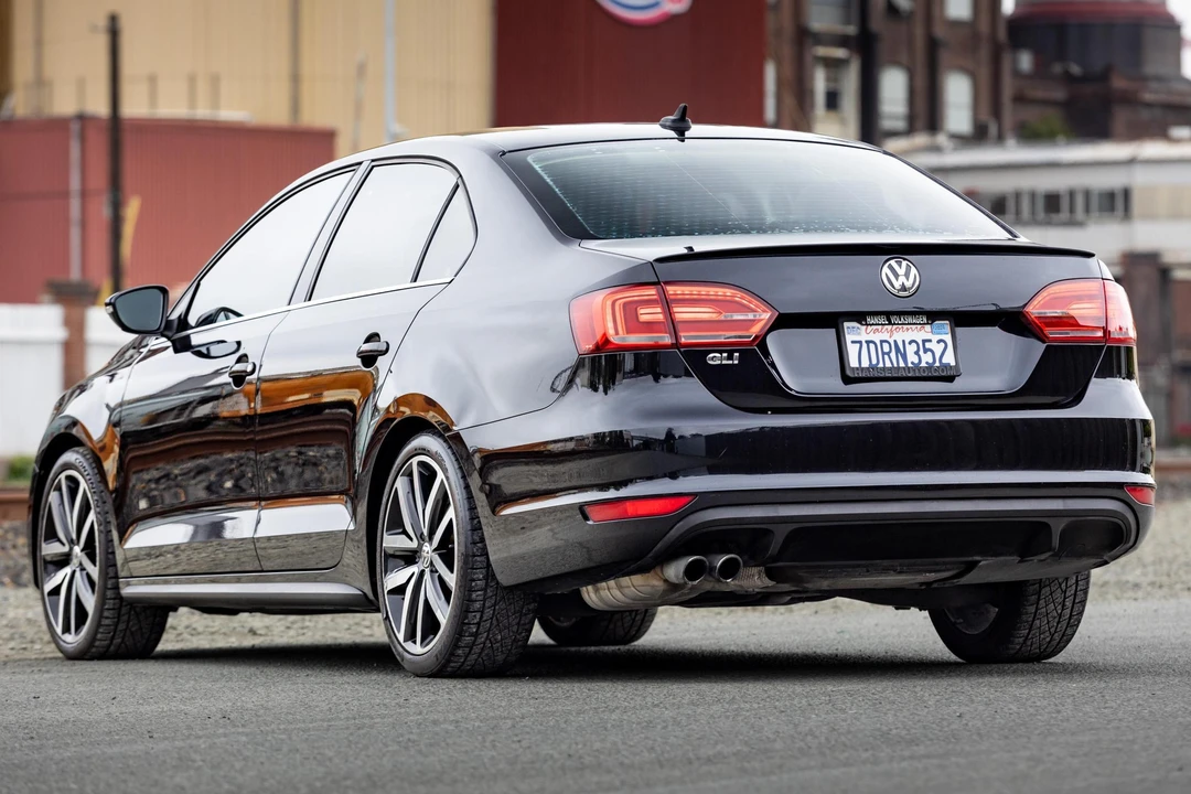 2014 Volkswagen A6 Jetta - Image 4 of 31