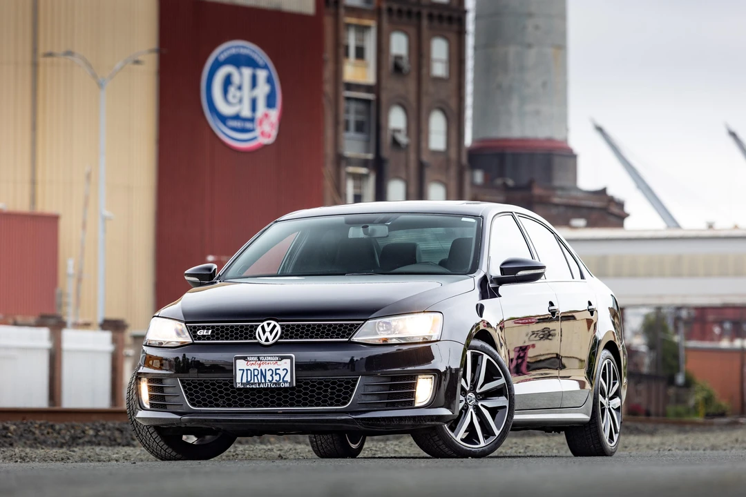 2014 Volkswagen A6 Jetta - Image 10 of 31