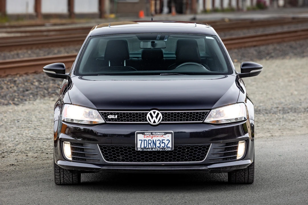 2014 Volkswagen A6 Jetta - Image 6 of 31