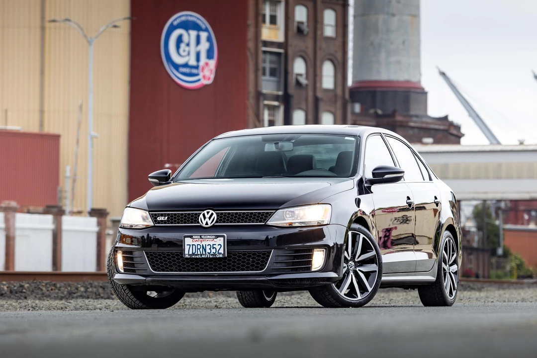 2014 Volkswagen A6 Jetta - Image 11 of 31