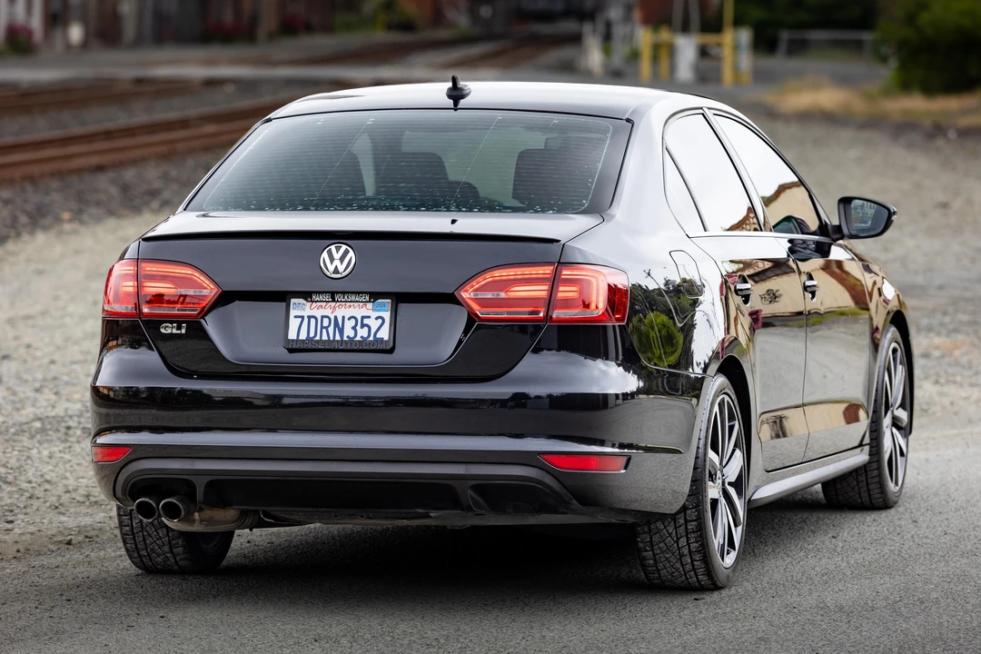 2014 Volkswagen A6 Jetta - Image 25 of 31
