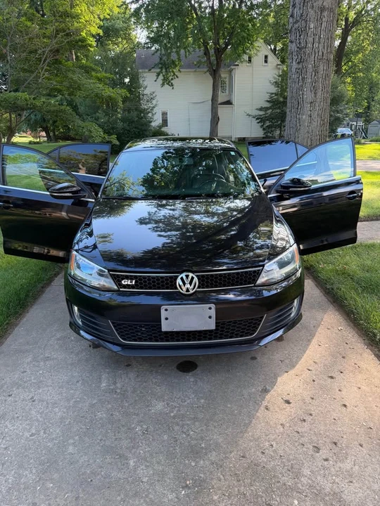 2014 Volkswagen A6 Jetta - Image 2 of 11