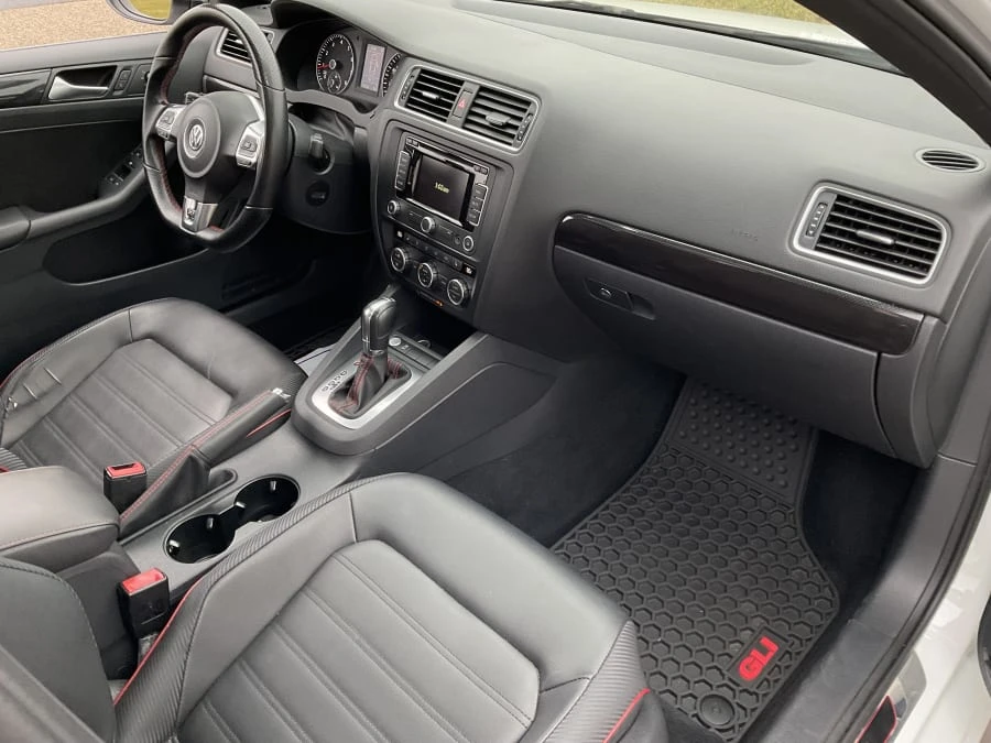 2014 Volkswagen A6 Jetta - Image 7 of 9