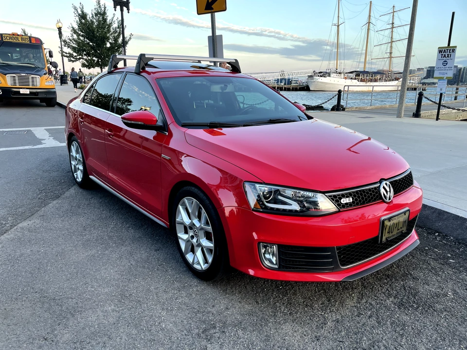2014 Volkswagen A6 Jetta - Image 9 of 31