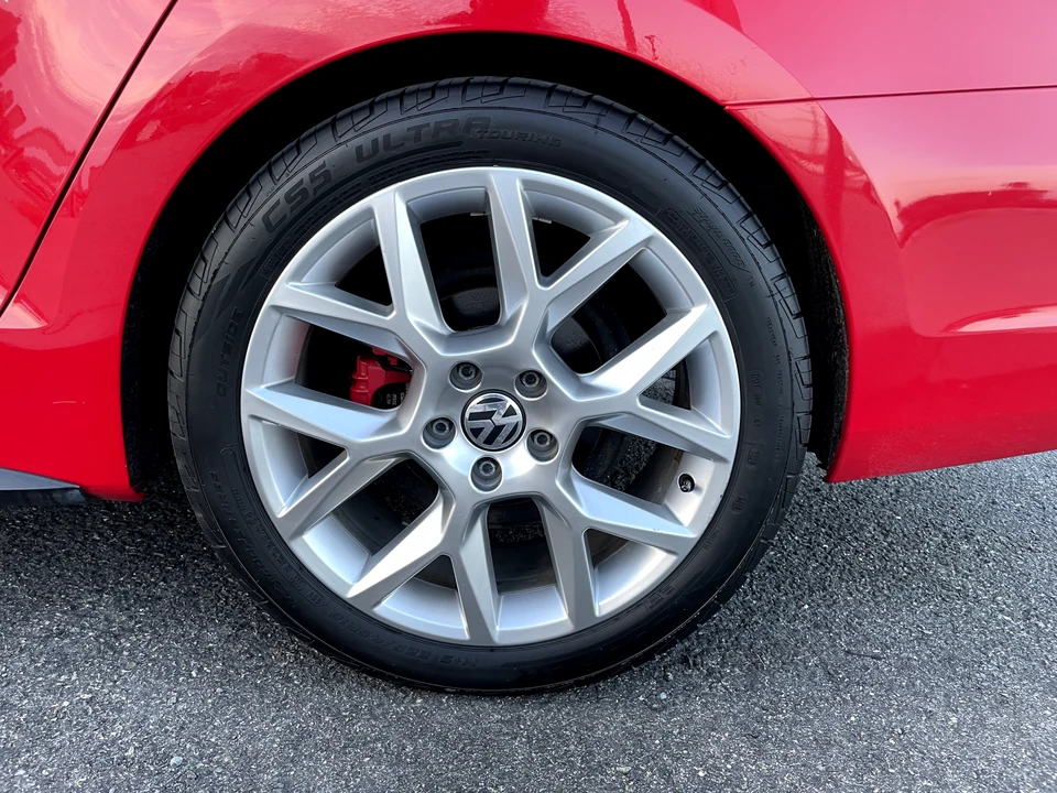 2014 Volkswagen A6 Jetta - Image 25 of 31
