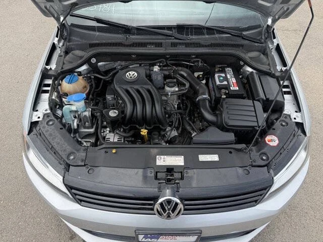 2014 Volkswagen A6 Jetta - Image 17 of 18